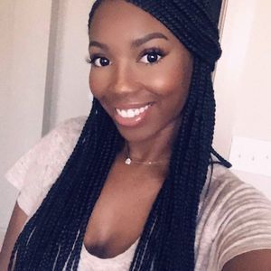 Meet your Posher, Carlesha